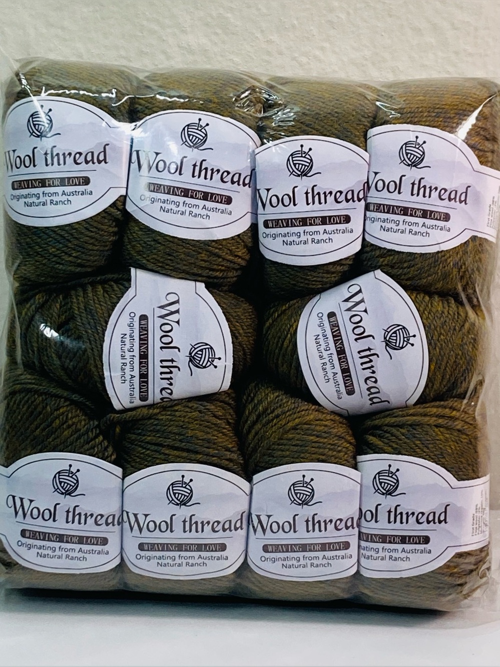 NEW ~500g Total Weaving for Love 98% Fine Wool 2% Polyester color:“Mossy Greens”